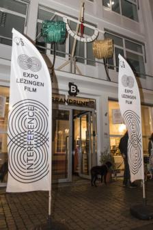 Gevelsculptuur Marco Koopman, bij Interference Prefrontaal locatie Brandpunt