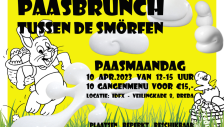 PaasBrunch tussen de Smörfen